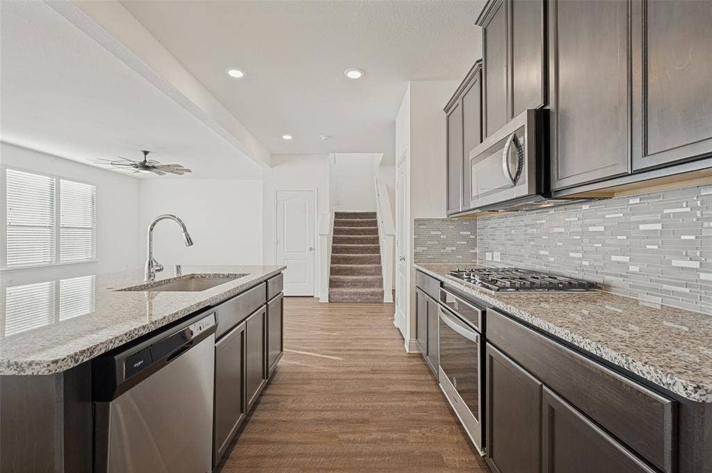 7940 Hickory Branch Drive, Frisco, TX 75034 7940 Hickory Branch Drive, Frisco, TX 75034