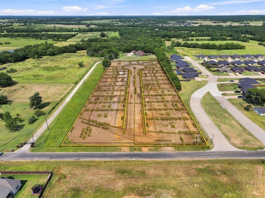 Property photo for 506 Pearce Meadows, Pottsboro, TX