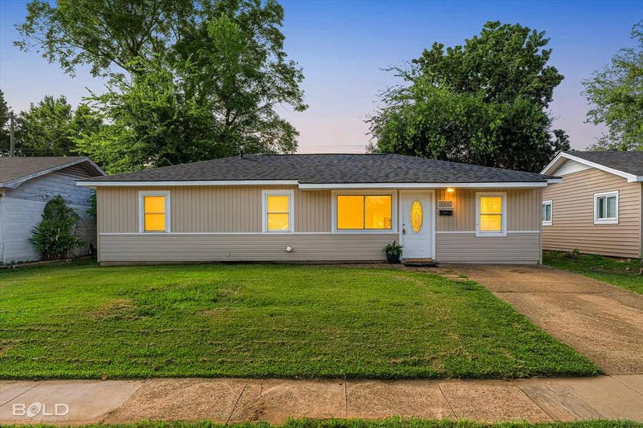 Property photo for 2000 Alison Avenue, Bossier City, LA