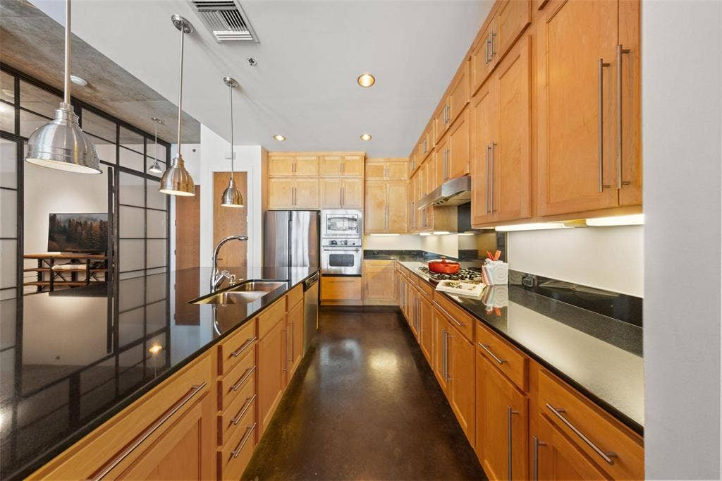 3030 Bryan Street, #207, Dallas, TX 75204