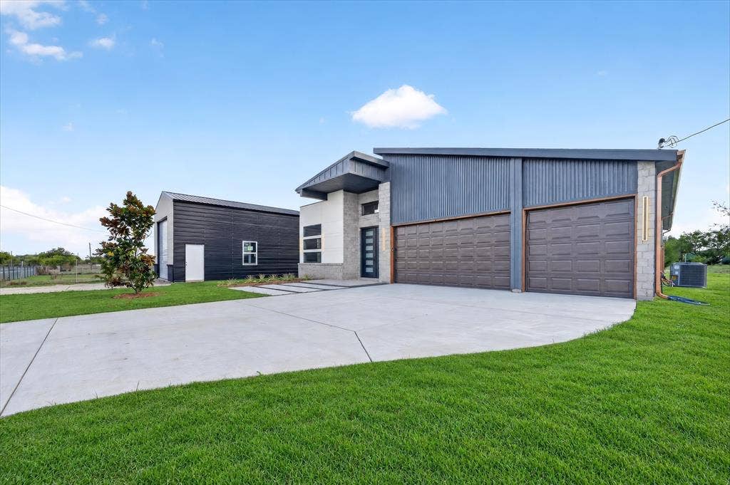 5627 County Road 2526, Royse City, TX 75189 5627 County Road 2526, Royse City, TX 75189