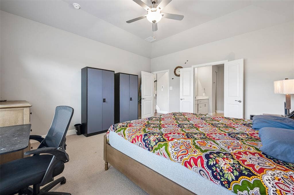 518 Stagg Street, McKinney, TX 75069 518 Stagg Street, McKinney, TX 75069