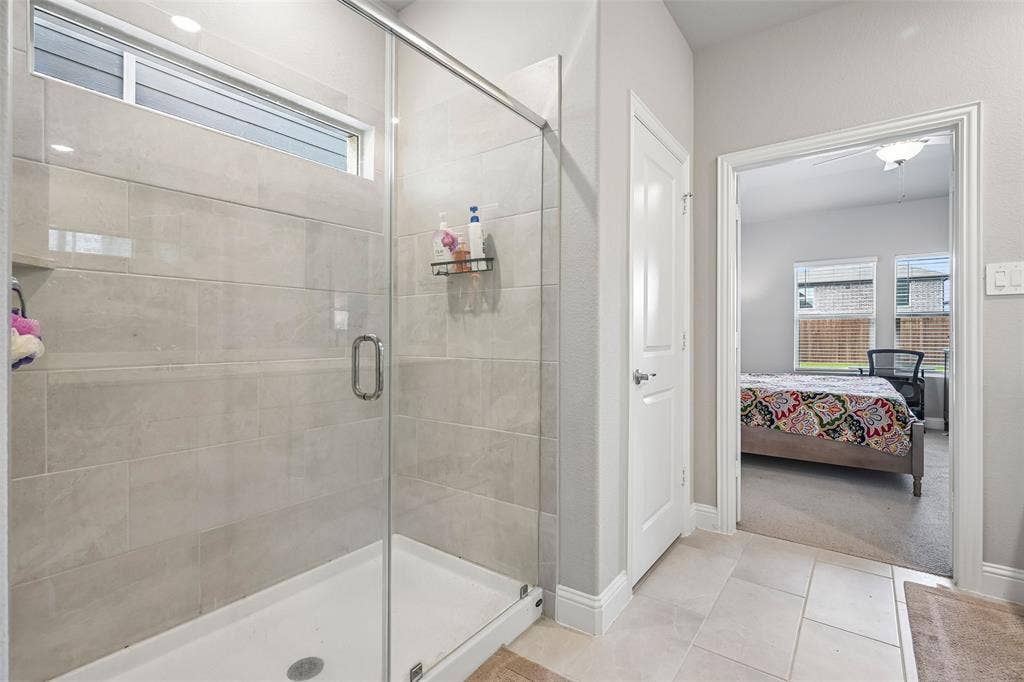 518 Stagg Street, McKinney, TX 75069 518 Stagg Street, McKinney, TX 75069