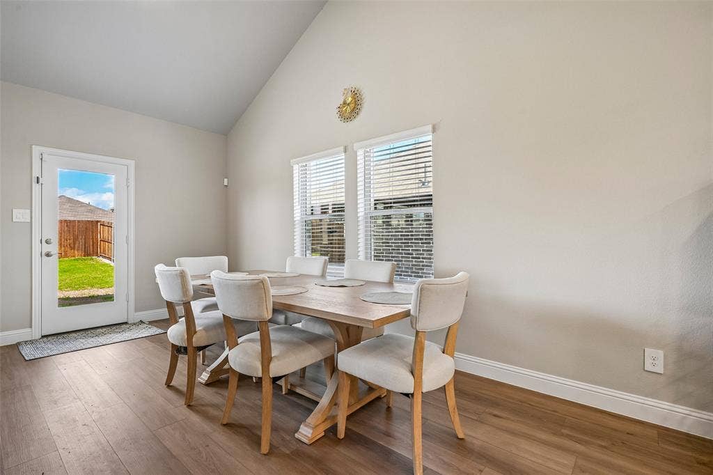 518 Stagg Street, McKinney, TX 75069 518 Stagg Street, McKinney, TX 75069