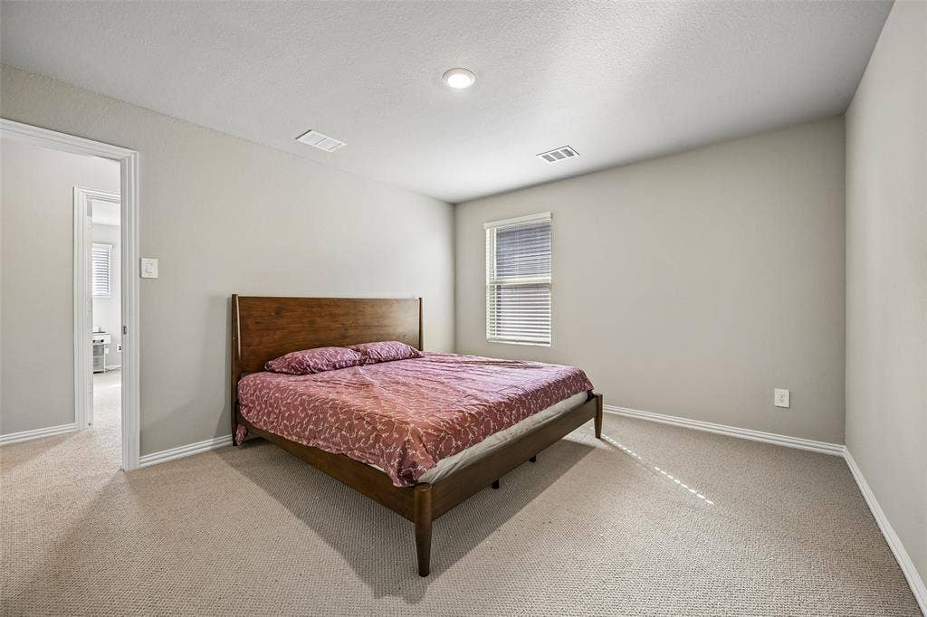 518 Stagg Street, McKinney, TX 75069 518 Stagg Street, McKinney, TX 75069