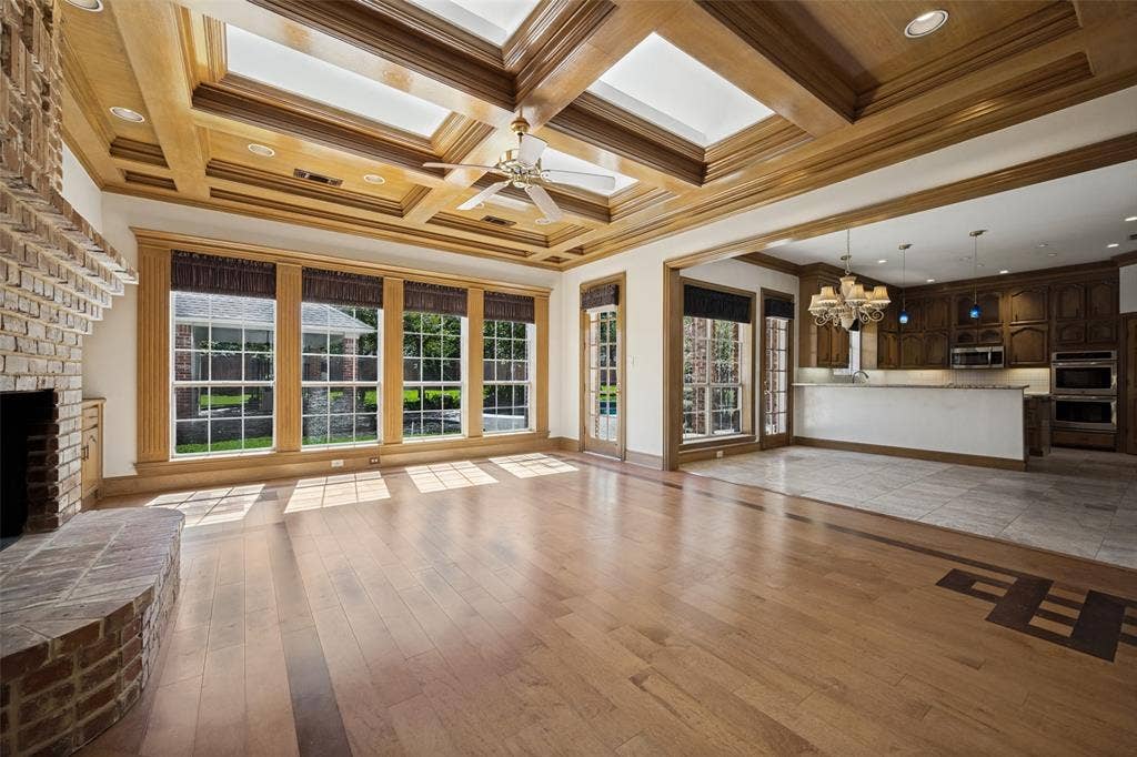 105 Meadow View, Argyle, TX 76226