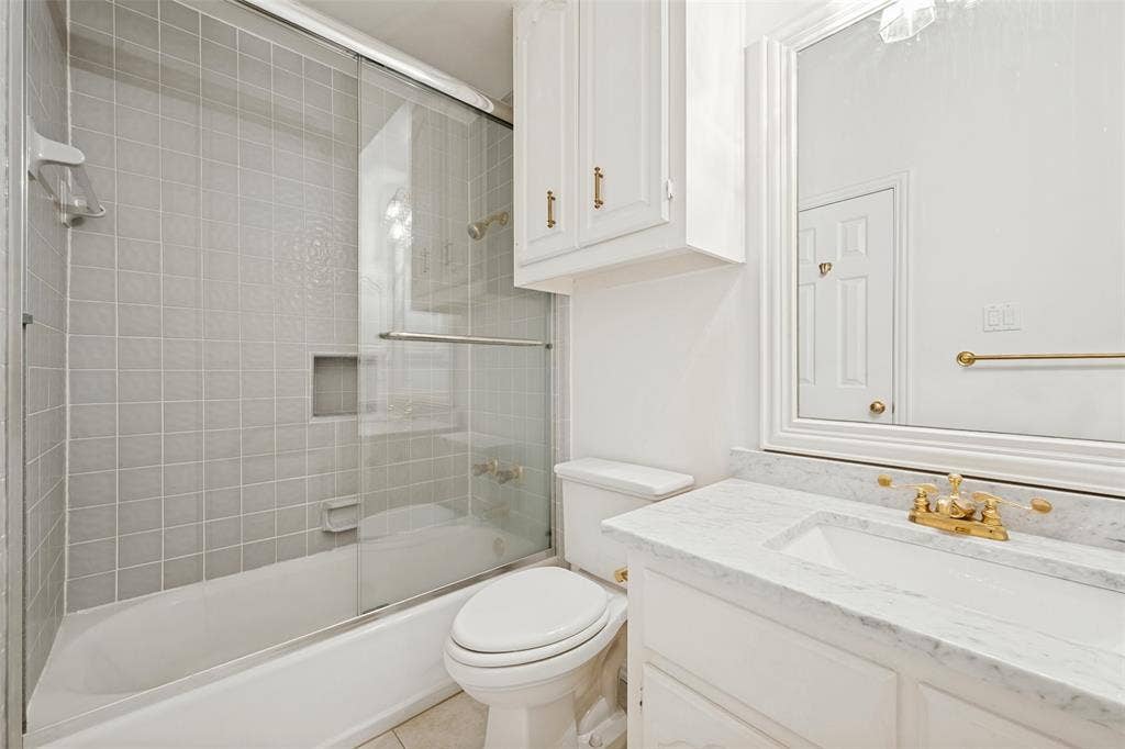 105 Meadow View, Argyle, TX 76226