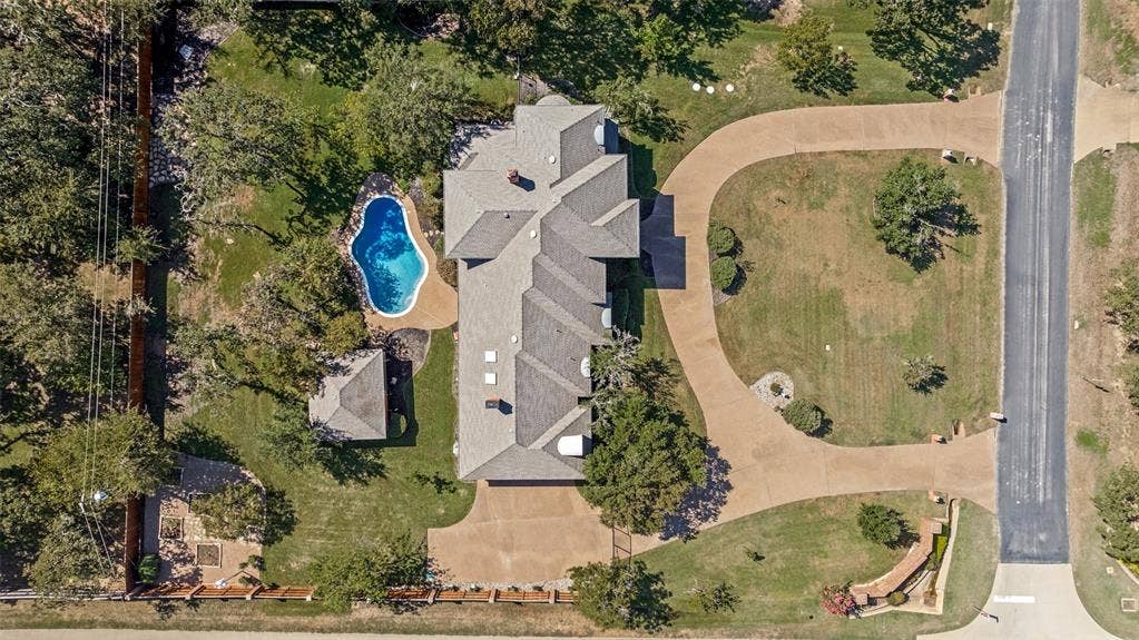105 Meadow View, Argyle, TX 76226