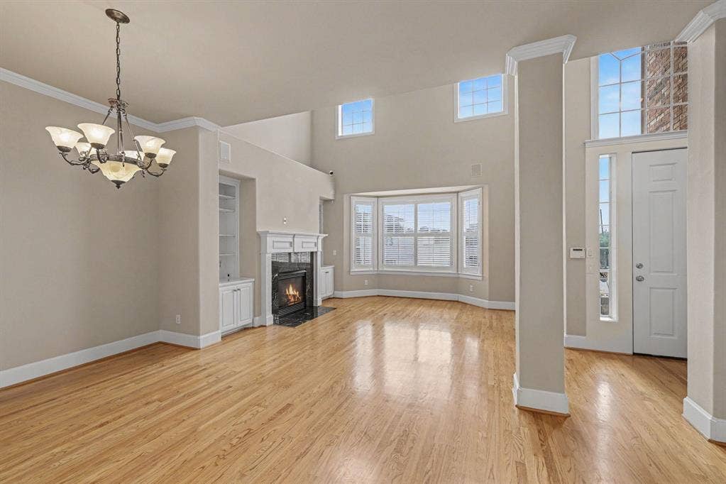 2811 Welborn Street, Dallas, TX 75219 2811 Welborn Street, Dallas, TX 75219