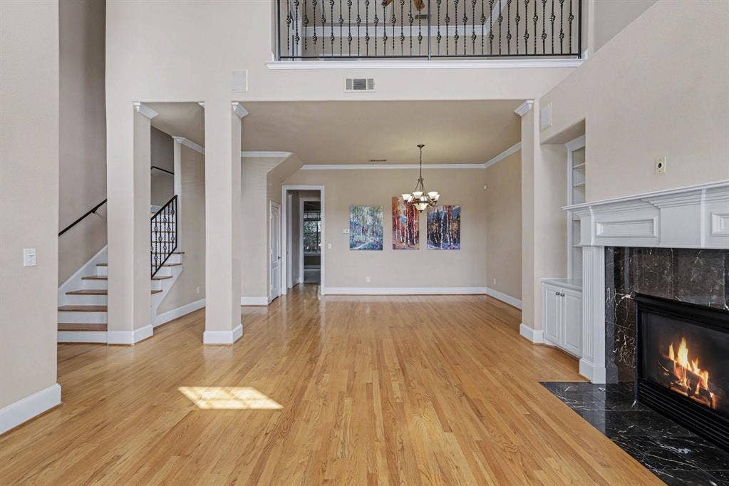 2811 Welborn Street, Dallas, TX 75219 2811 Welborn Street, Dallas, TX 75219