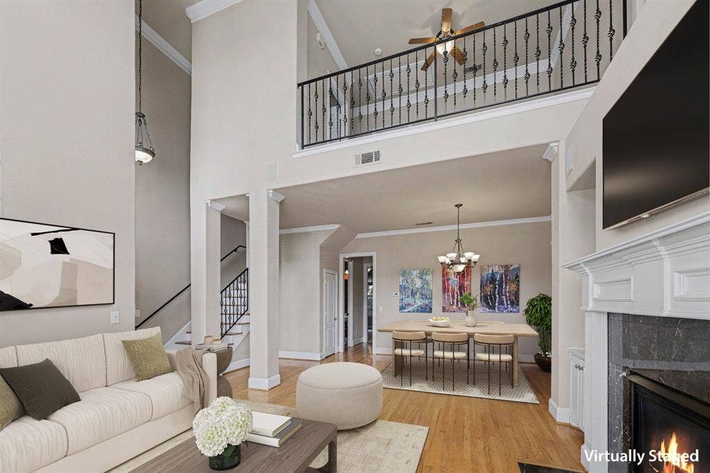 2811 Welborn Street, Dallas, TX 75219 2811 Welborn Street, Dallas, TX 75219