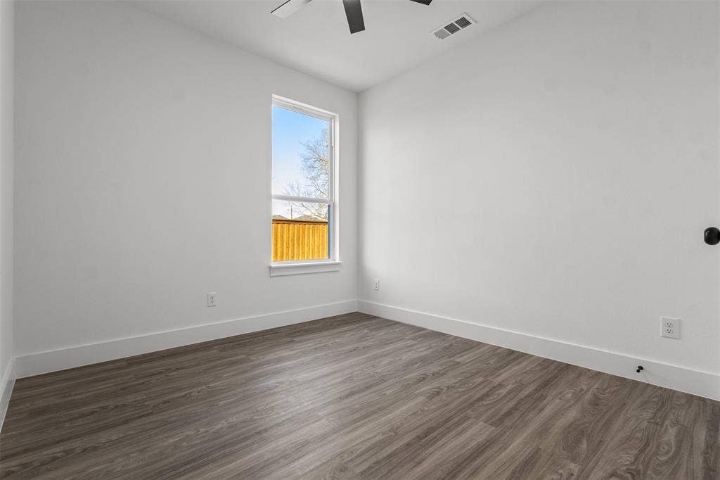 2621 College Street, Greenville, TX 75401 2621 College Street, Greenville, TX 75401