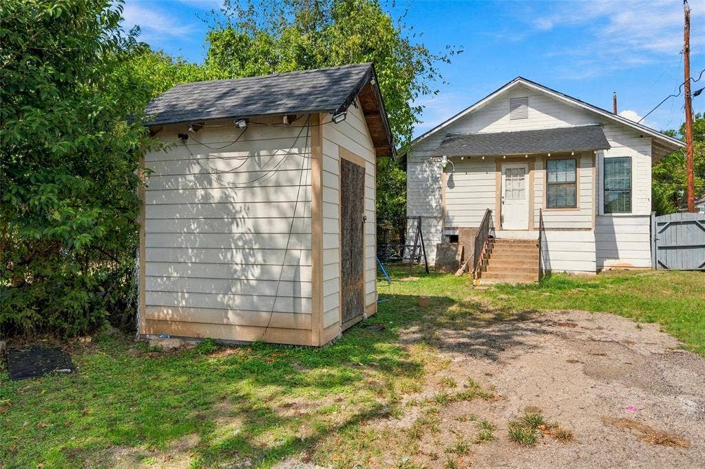 1200 Proctor Avenue, Waco, TX 76708