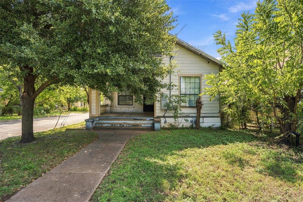 1200 Proctor Avenue, Waco, TX 76708