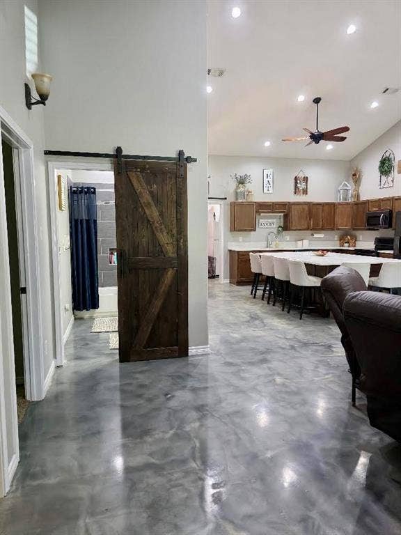 382 N Washburn Road, Bells, TX 75414