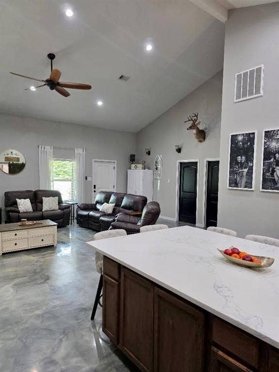 382 N Washburn Road, Bells, TX 75414