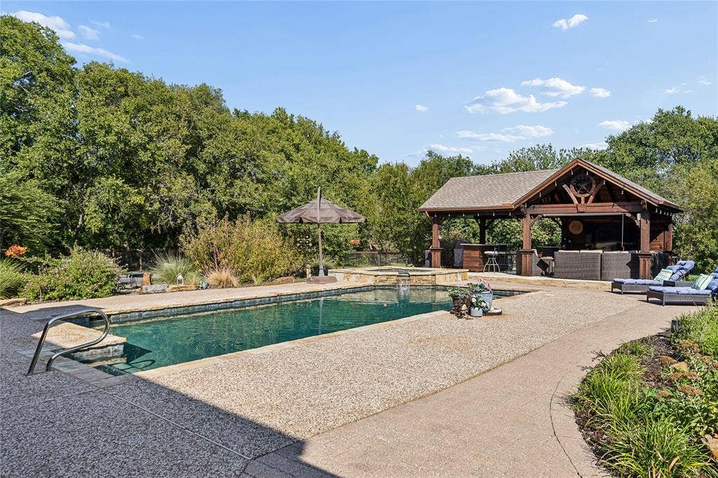 14 Prado Verde Drive, Lucas, TX 75002