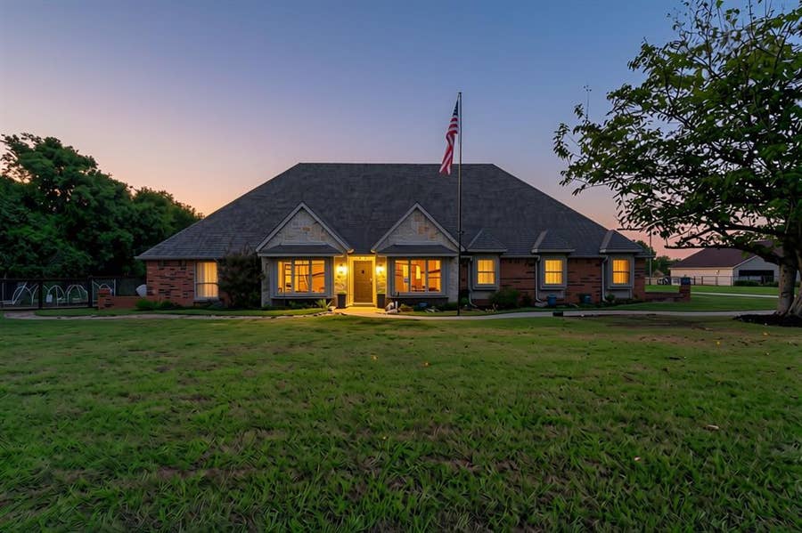 Property photo for 14 Prado Verde Drive, Lucas, TX