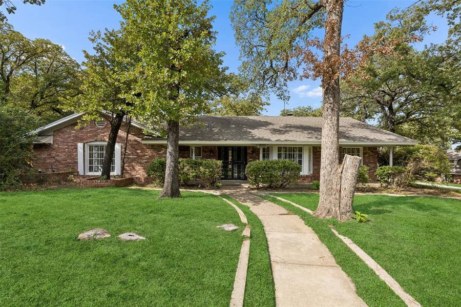Property photo for 1500 Danciger Drive, Fort Worth, TX