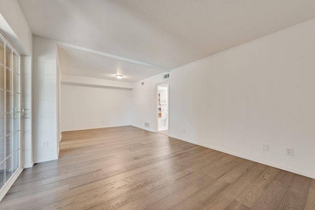 2803 Rio Branco Street, #202 J, Farmers Branch, TX 75234 2803 Rio Branco Street, #202 J, Farmers Branch, TX 75234