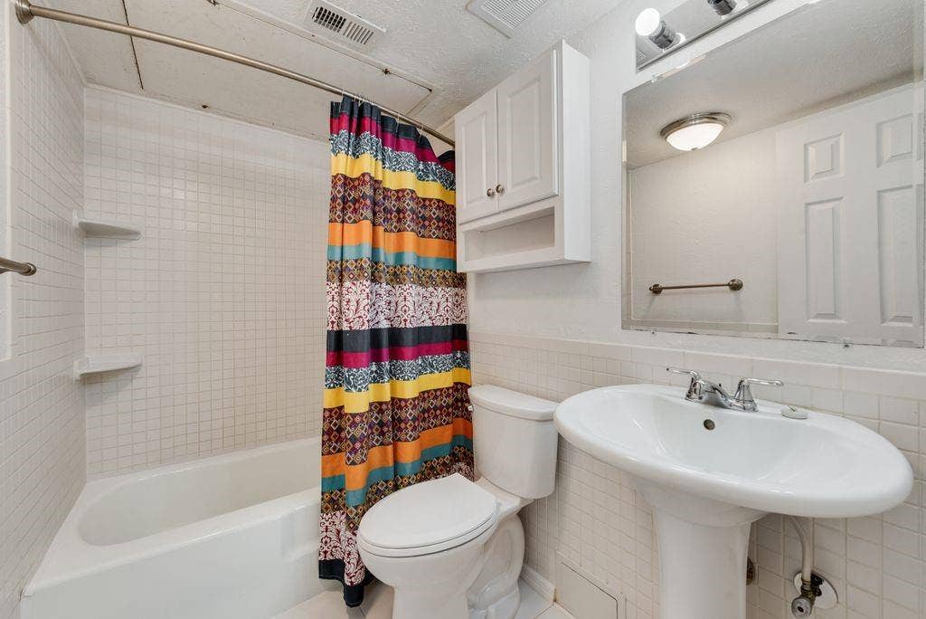 2803 Rio Branco Street, #202 J, Farmers Branch, TX 75234 2803 Rio Branco Street, #202 J, Farmers Branch, TX 75234