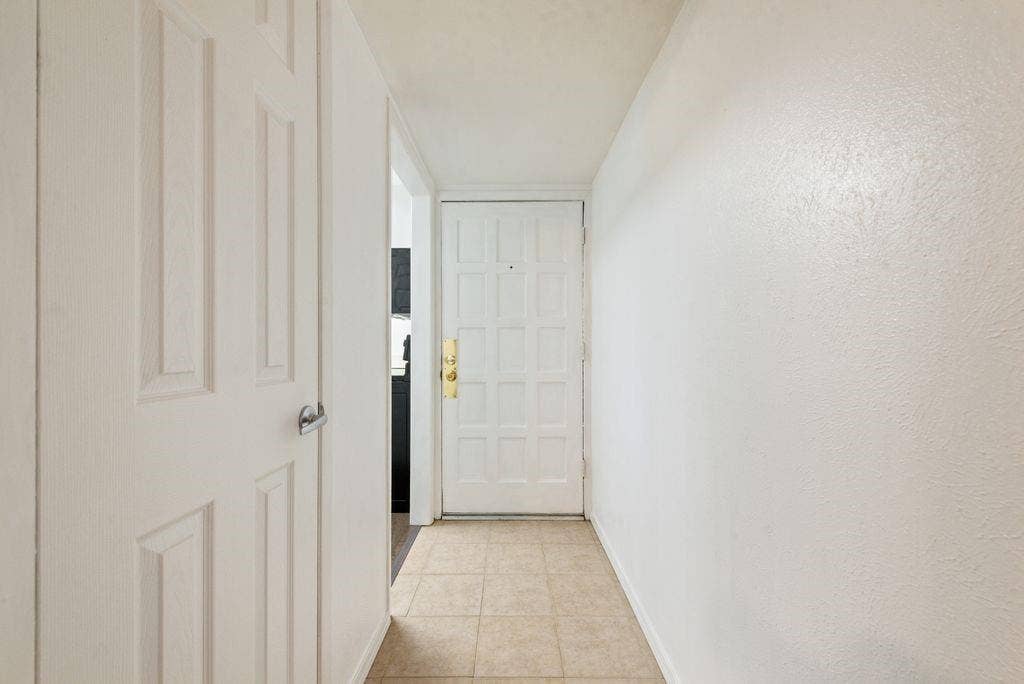 2803 Rio Branco Street, #202 J, Farmers Branch, TX 75234 2803 Rio Branco Street, #202 J, Farmers Branch, TX 75234