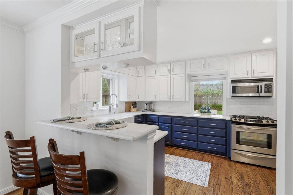 6235 Kenwood Avenue, Dallas, TX 75214 6235 Kenwood Avenue, Dallas, TX 75214