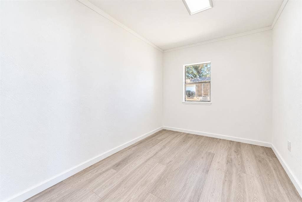 Garage Conversion Bedroom or Office