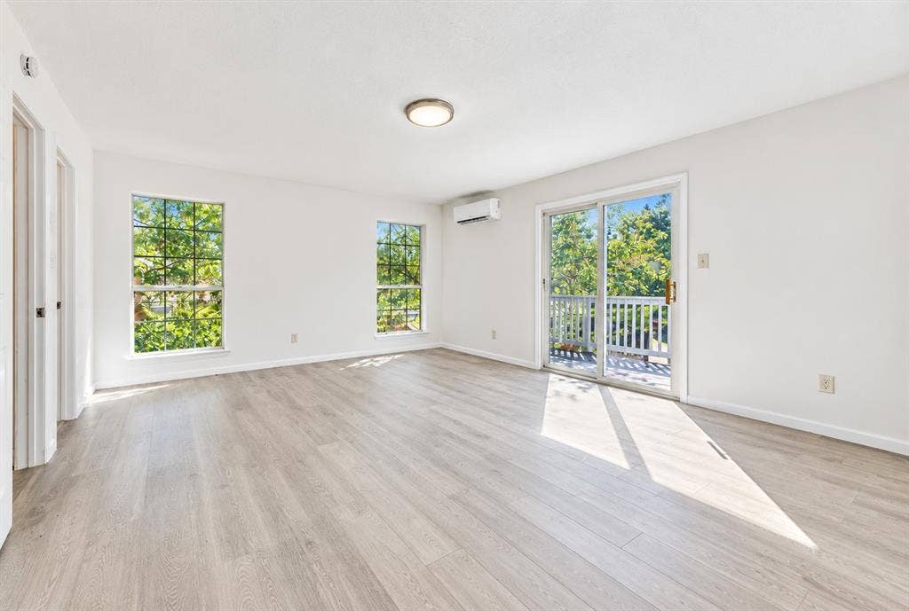 Bedroom Upstairs