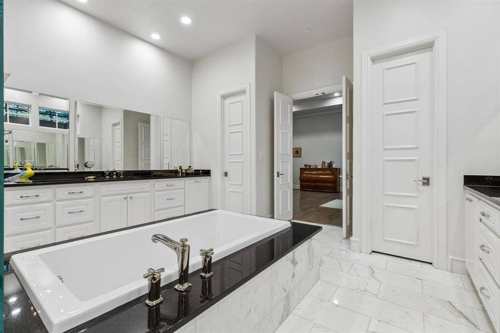 4501 Normandy Avenue, University Park, TX 75205 4501 Normandy Avenue, University Park, TX 75205