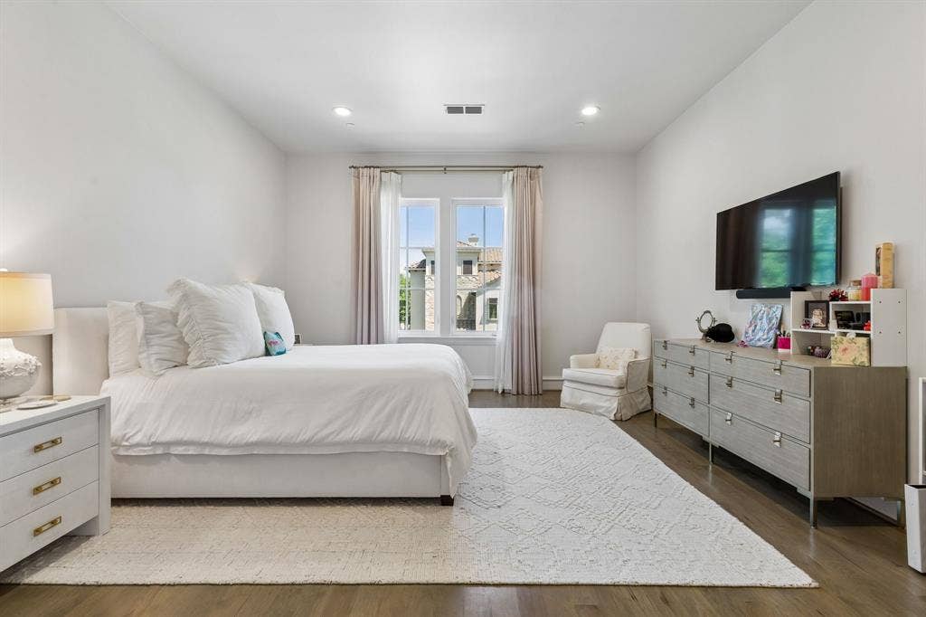 4501 Normandy Avenue, University Park, TX 75205 4501 Normandy Avenue, University Park, TX 75205