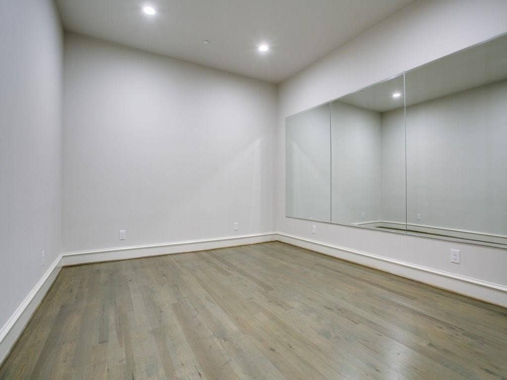 4501 Normandy Avenue, University Park, TX 75205 4501 Normandy Avenue, University Park, TX 75205