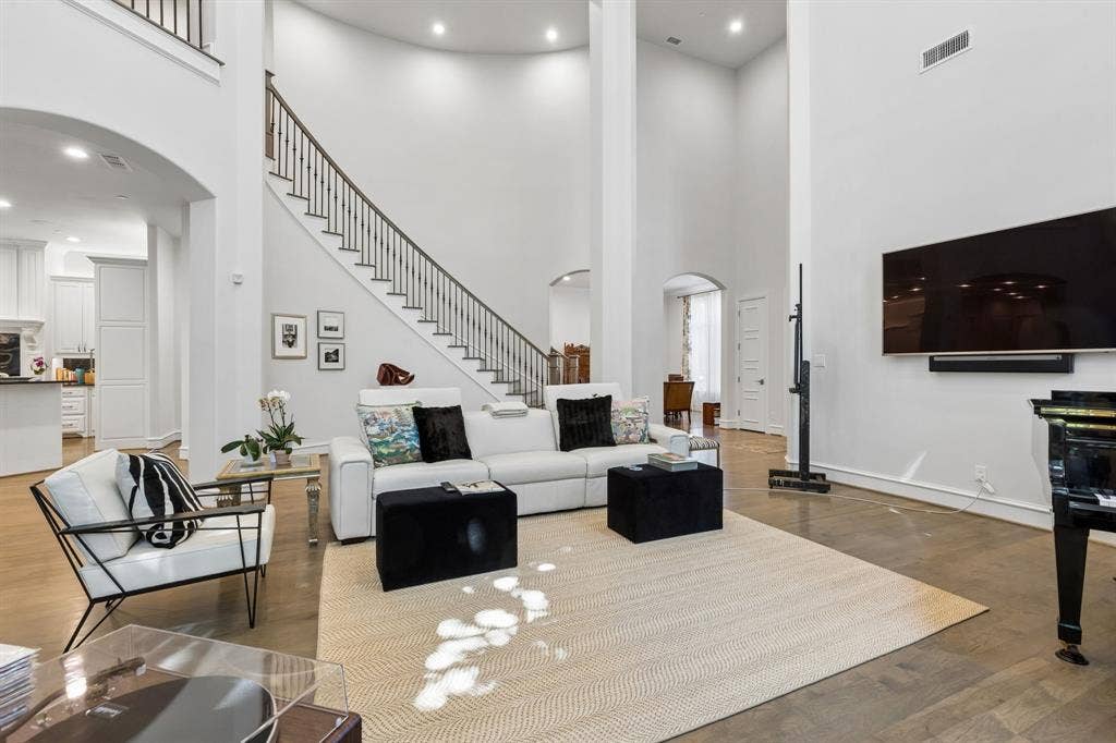 4501 Normandy Avenue, University Park, TX 75205 4501 Normandy Avenue, University Park, TX 75205