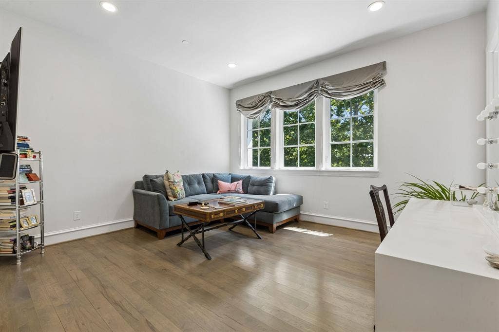4501 Normandy Avenue, University Park, TX 75205 4501 Normandy Avenue, University Park, TX 75205