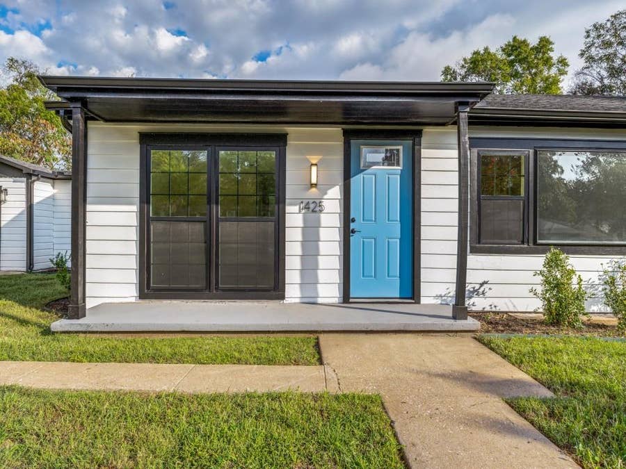 Property photo for 1425 W Shepherd Street, Denison, TX