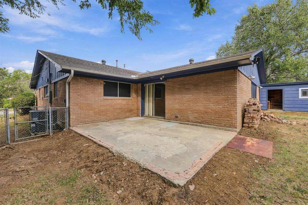 Back patio perfect for BBQs or relaxing