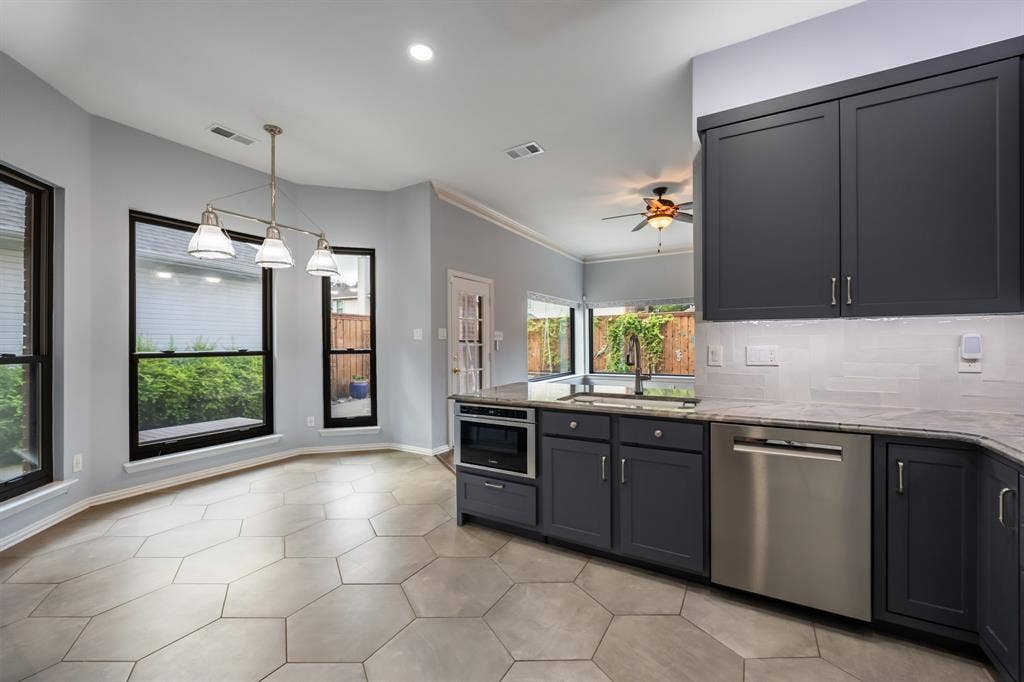 701 Nottingham Drive, Coppell, TX 75019