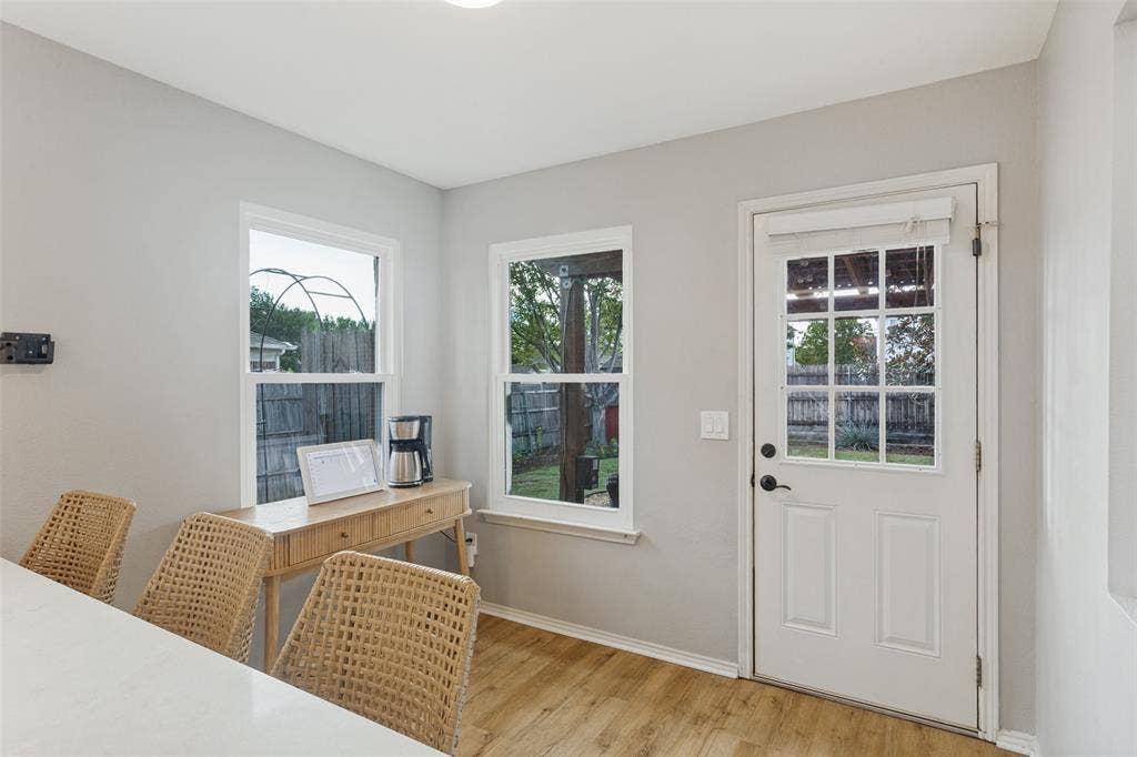 1332 Old Barn Lane, Lewisville, TX 75067