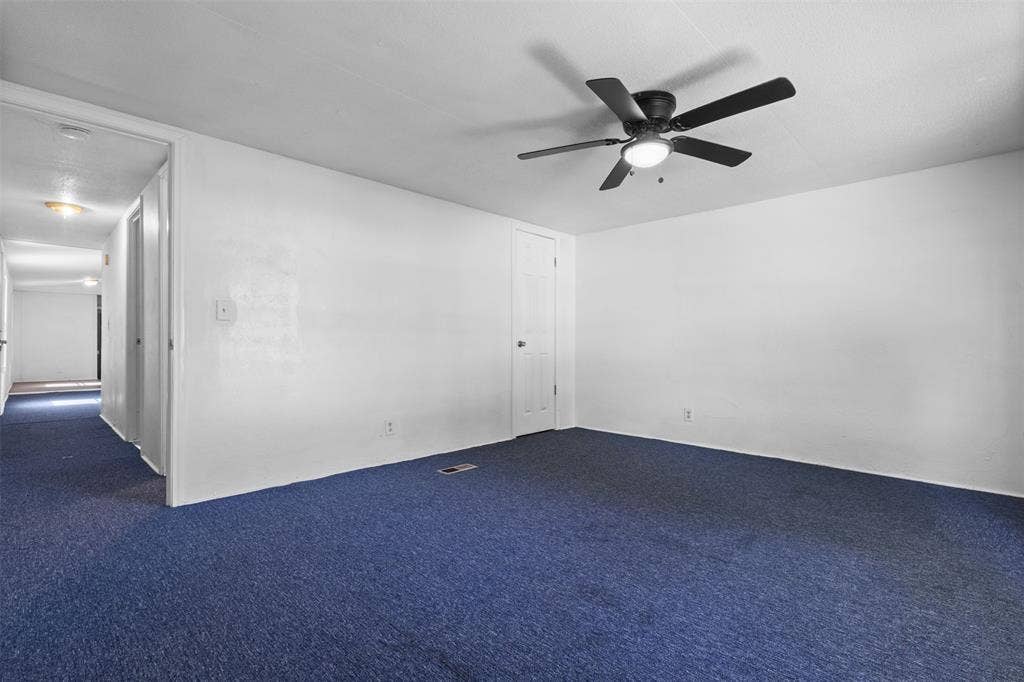 125 Stephens Drive, Gun Barrel City, TX 75156