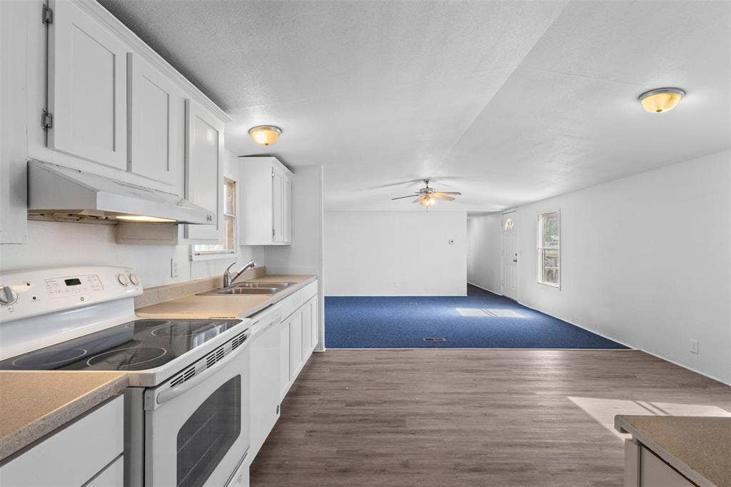 125 Stephens Drive, Gun Barrel City, TX 75156