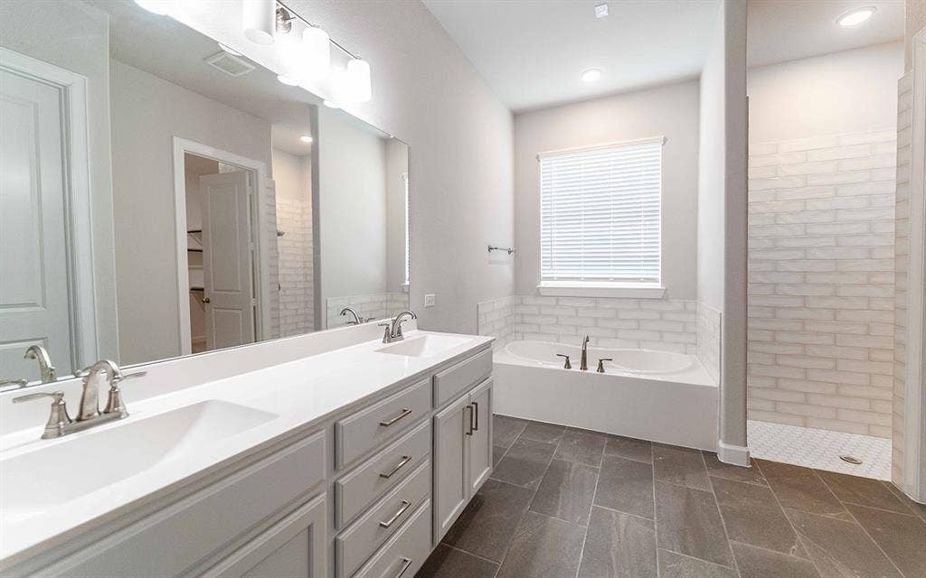 1902 Sicilia Lane, McLendon Chisholm, TX 75032 1902 Sicilia Lane, McLendon Chisholm, TX 75032