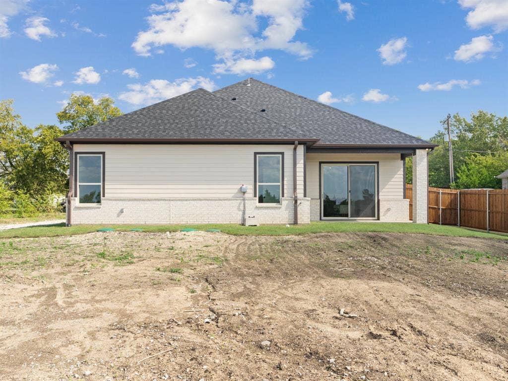 2219 Webb Smith Road, Sherman, TX 75090