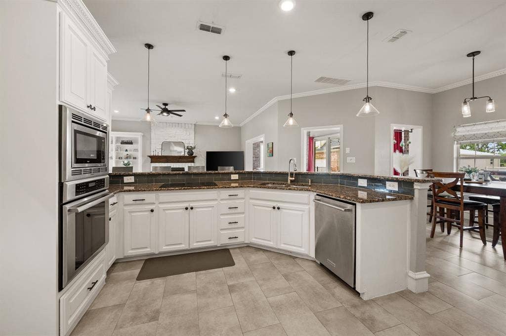 4411 Glenwood Lane, Anna, TX 75409 4411 Glenwood Lane, Anna, TX 75409