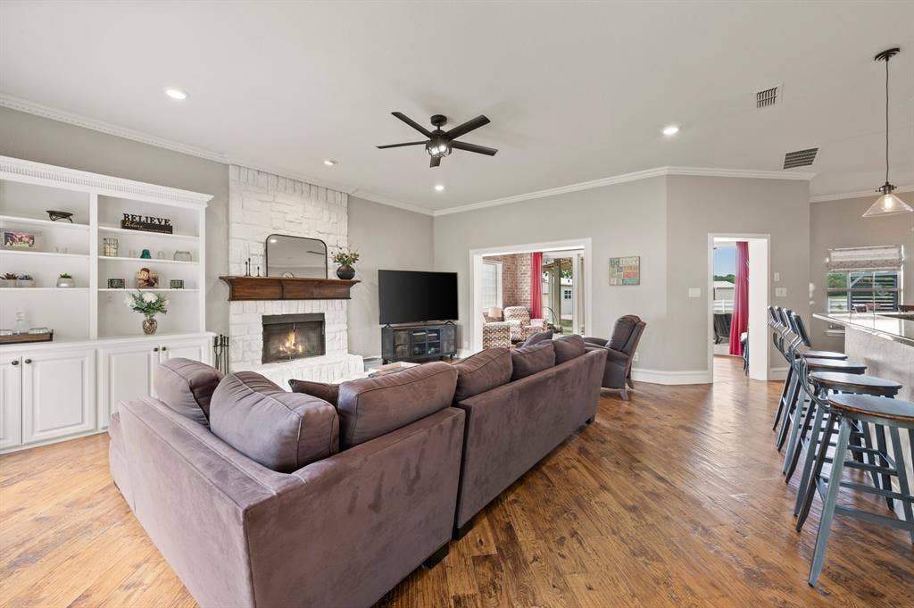 4411 Glenwood Lane, Anna, TX 75409 4411 Glenwood Lane, Anna, TX 75409