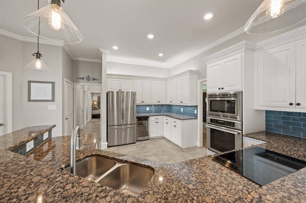 4411 Glenwood Lane, Anna, TX 75409 4411 Glenwood Lane, Anna, TX 75409