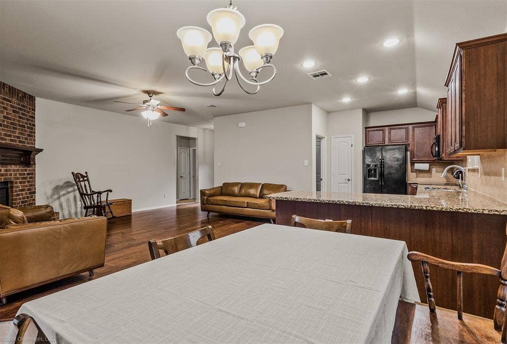 2018 Sterling Gate Drive, Heartland, TX 75126 2018 Sterling Gate Drive, Heartland, TX 75126