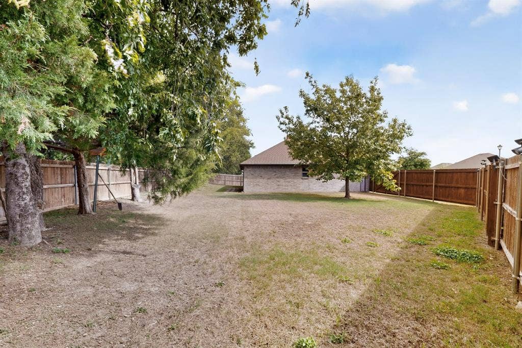 103 Windermere Street, Waxahachie, TX 75165
