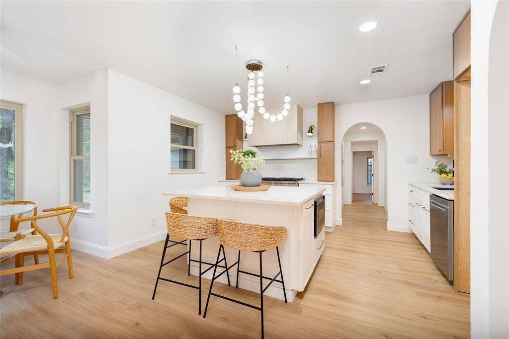 1131 Wicklow Drive, Dallas, TX 75218