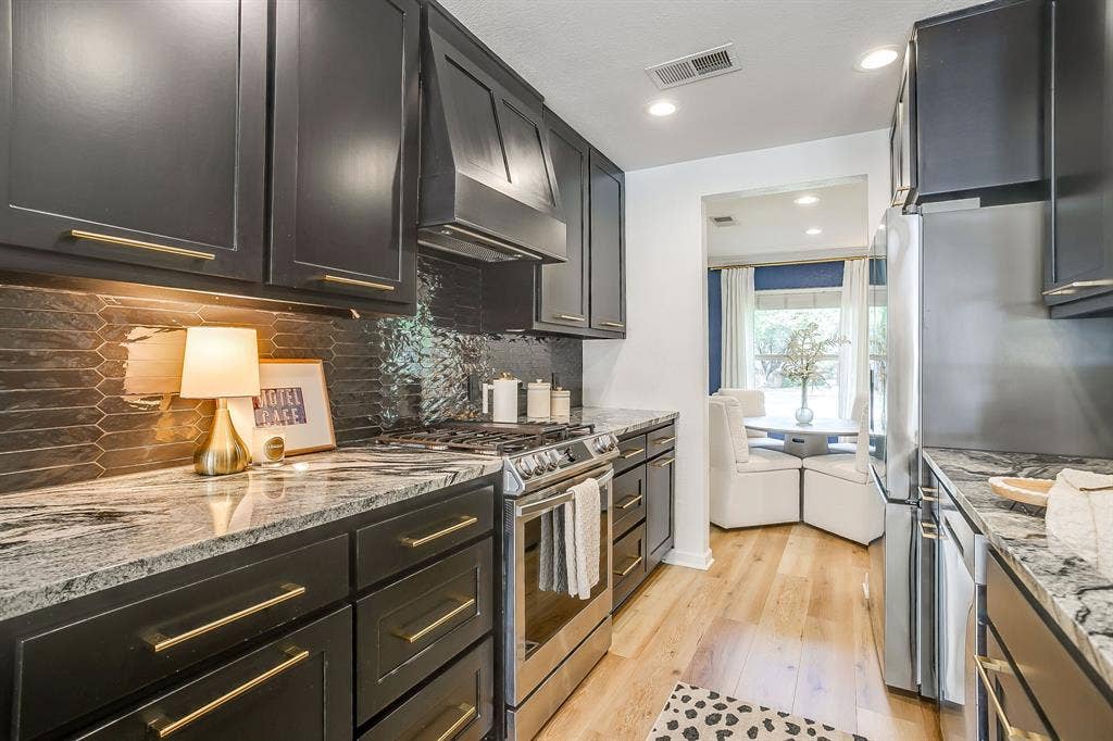 4357 Westdale Drive, Fort Worth, TX 76109