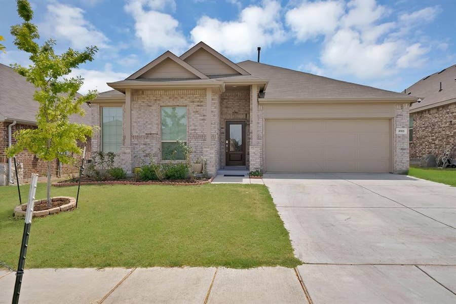 Property photo for 3101 Paruament Drive, Denton, TX